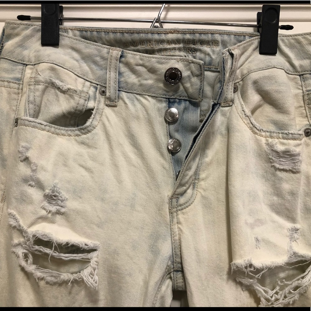 American Eagle Distressed Boyfriend Jeans